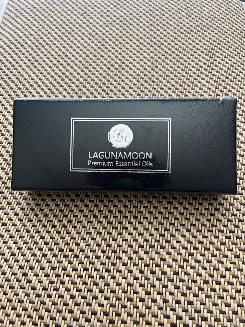 Lagunamoon Premium Essential Oils